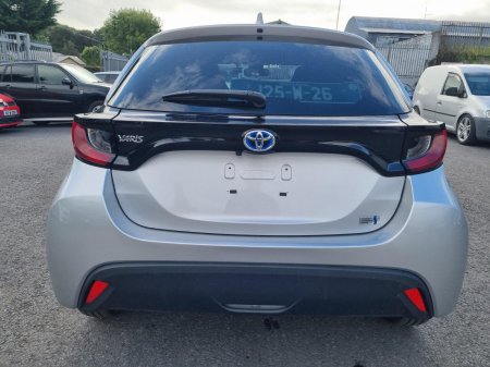 2021 Toyota Yaris - photo 4