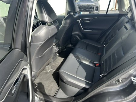 2021 Toyota RAV4 - photo 7