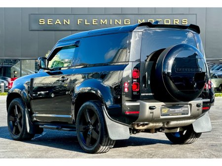 2025 Land Rover Defender - photo 4
