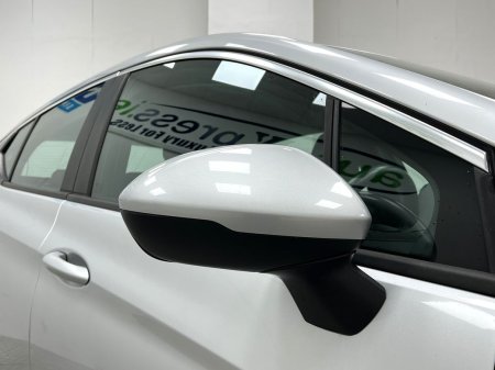 2017 Vauxhall Astra - photo 17