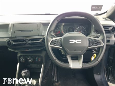 2025 Dacia Duster - photo 2