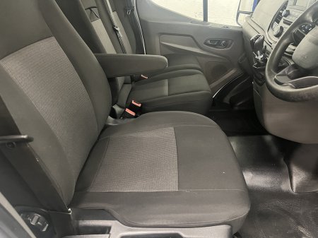 2023 Ford Transit - photo 9