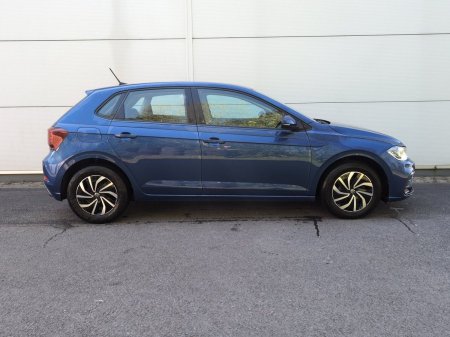 2023 Volkswagen Polo - photo 2