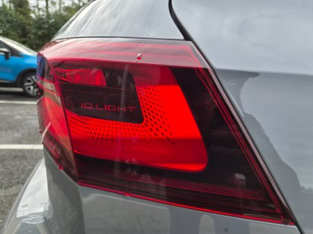 2024 Volkswagen Golf - photo 9