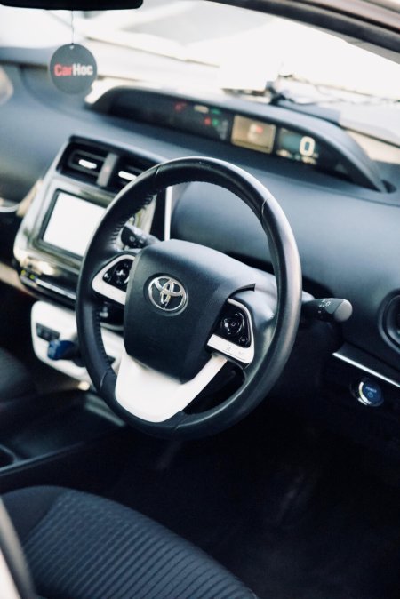 2018 Toyota Prius - photo 9