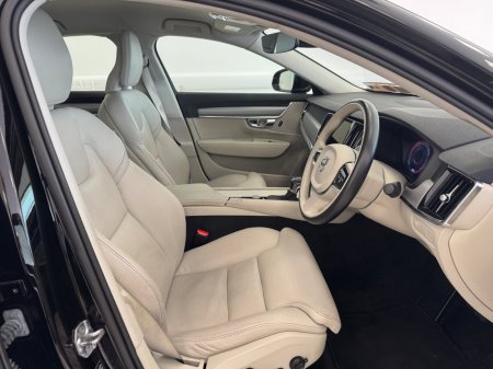 2020 Volvo S90 - photo 5