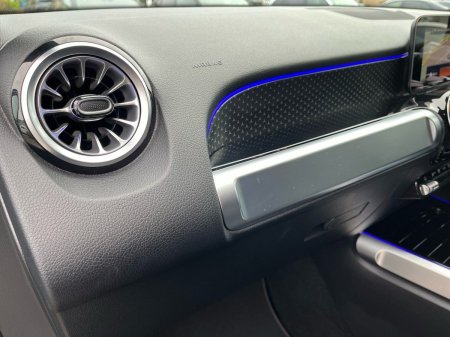 2025 Mercedes-Benz EQB - photo 12