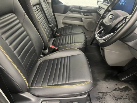 2025 Ford Transit Custom - photo 10