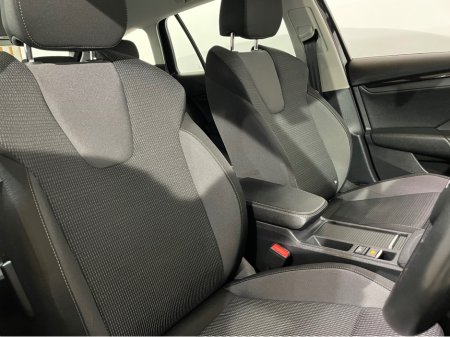 2022 Skoda Octavia - photo 12