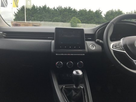 2022 Renault Clio - photo 8