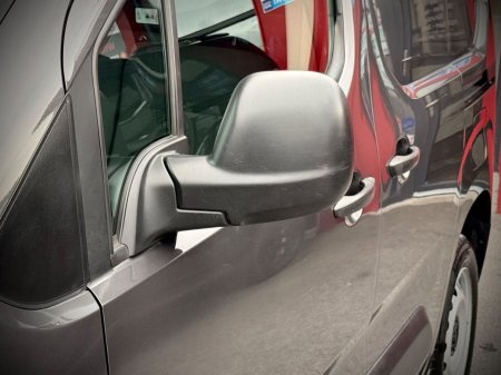 2023 Peugeot Partner - photo 13