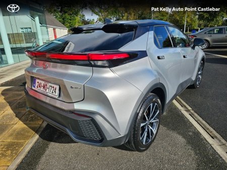 2024 Toyota C-HR - photo 2
