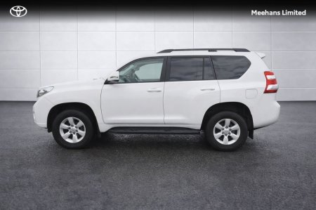2017 Toyota Land Cruiser - photo 3