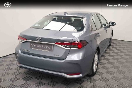 2025 Toyota Corolla - photo 2