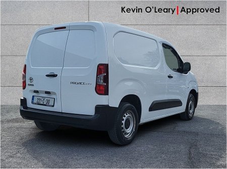 2022 Toyota Proace - photo 3