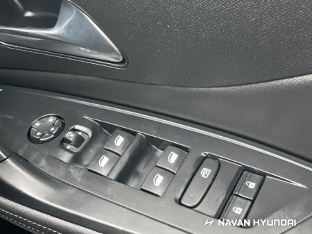 2023 Peugeot 408 - photo 29