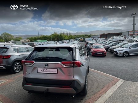 2020 Toyota RAV4 - photo 4