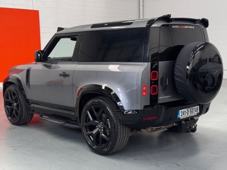 2024 Land Rover Defender - photo 18