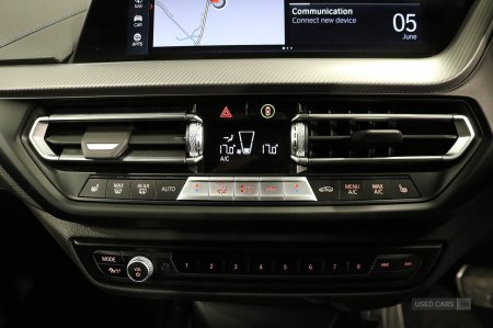 2023 BMW 1-Series - photo 38