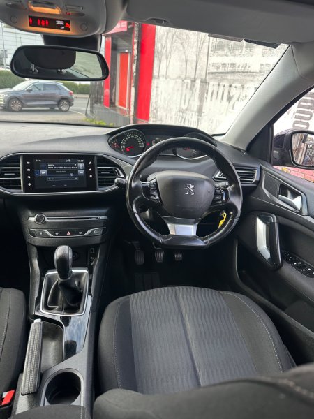 2016 Peugeot 308 - photo 19