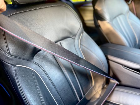 2021 BMW 5-Series - photo 16