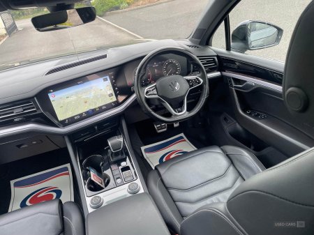 2023 Volkswagen Touareg - photo 14