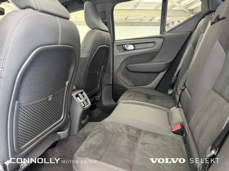 2025 Volvo EX40 - photo 4