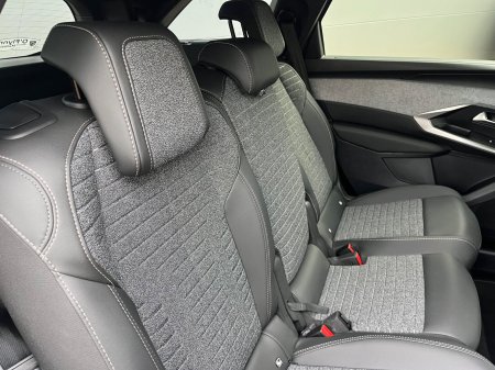2025 Peugeot 5008 - photo 9