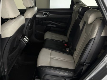 2023 Kia Sorento - photo 21