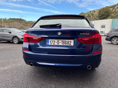 2017 BMW 5-Series - photo 8