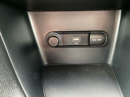 2020 Kia Sportage - photo 16