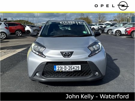 2023 Toyota Aygo X - photo 2