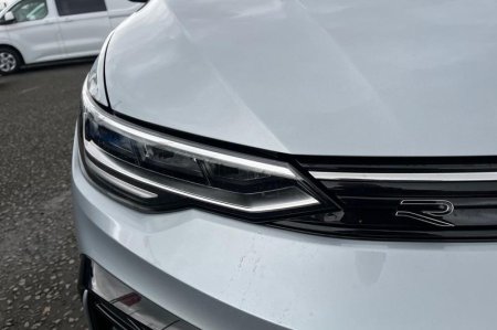 2026 Volkswagen Golf - photo 40
