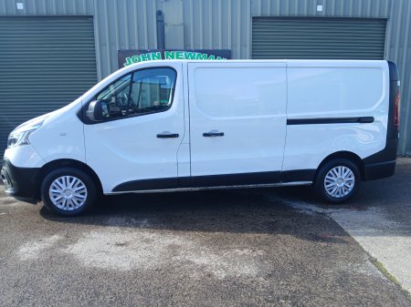 2020 Renault Trafic - photo 3