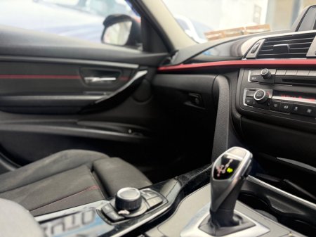 2012 BMW 3-Series - photo 9