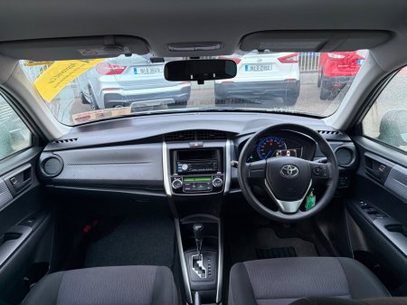 2015 Toyota Corolla - photo 14