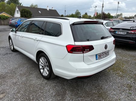 2020 Volkswagen Passat - photo 5
