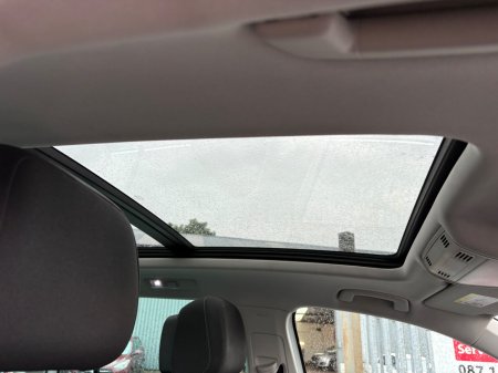 2017 Volkswagen Tiguan - photo 11