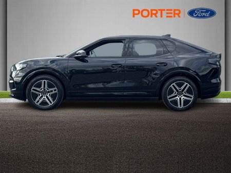 2026 Ford Capri - photo 6