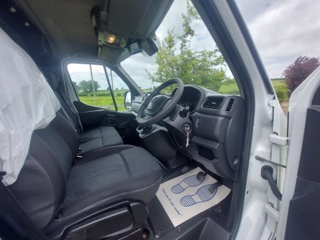 2021 Opel Movano - photo 13