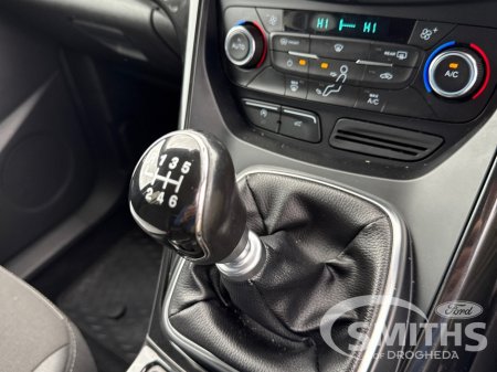 2019 Ford Kuga - photo 19