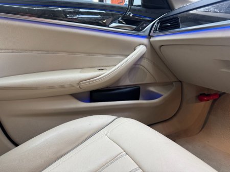 2018 BMW 5-Series - photo 13