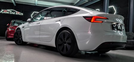 2025 Tesla Model 3 - photo 11