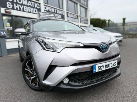 2017 Toyota C-HR 1.8 HYBRID LUNA