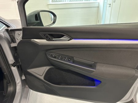 2021 Volkswagen Golf - photo 25