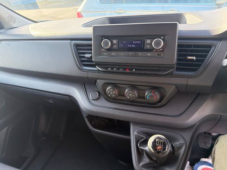 2023 Renault Trafic - photo 12