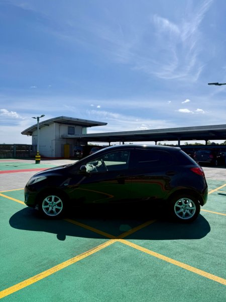 2012 Mazda Demio - photo 4