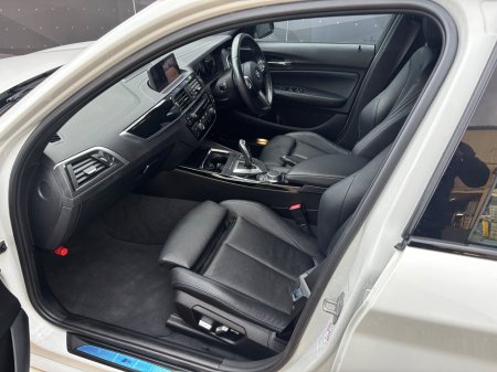 2017 BMW 1-Series - photo 4
