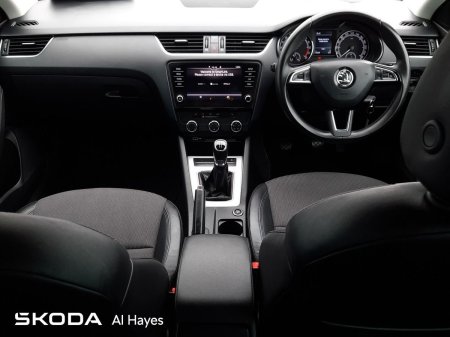 2019 Skoda Octavia - photo 2