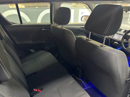 2014 Suzuki Swift - photo 13